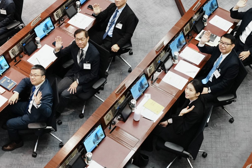 90位候任議員即將上任，並於今日（11日）參加立法會事務簡介會。