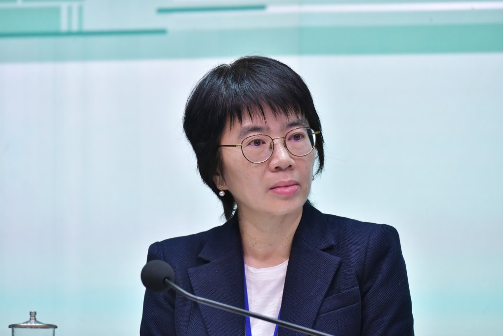 發展局常任秘書長(規劃及地政)何珮玲。 發展局常任秘書長(規劃及地政)何珮玲。
