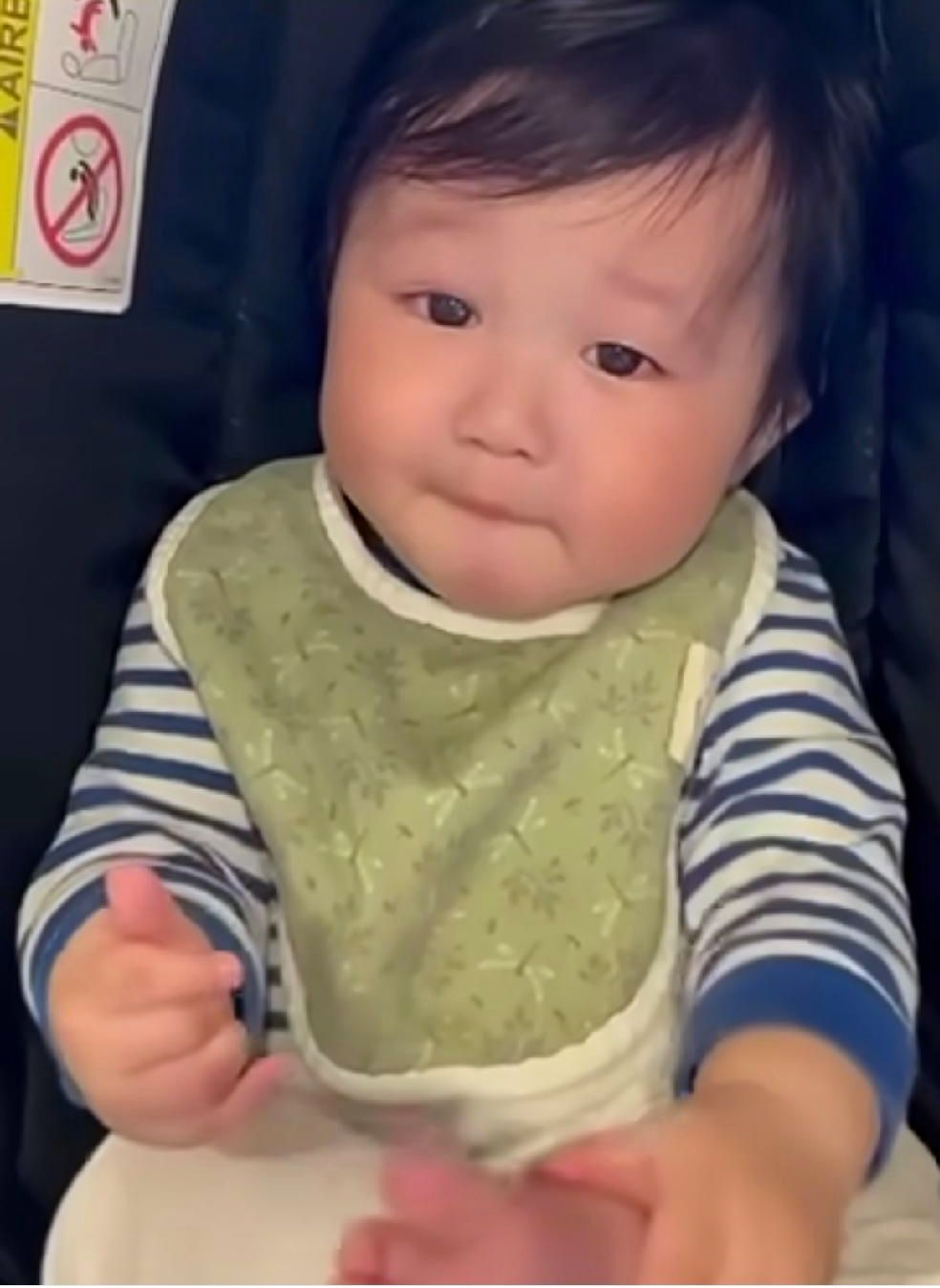 今年父親節公開細仔近貌。