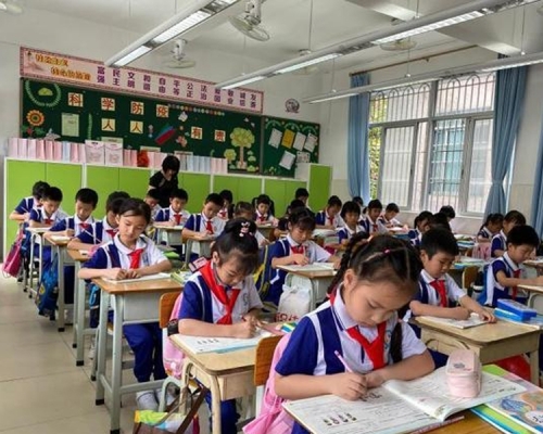 廣州多區中小學師生今起校園內毋須戴口罩。(網圖)