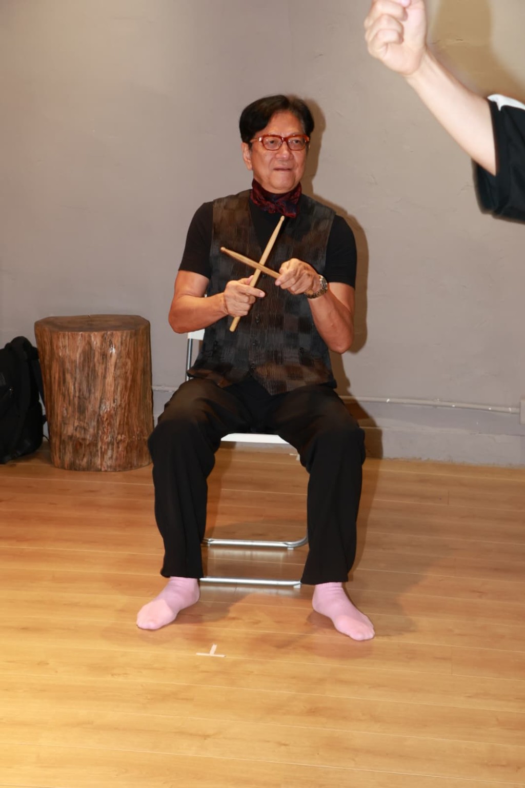 《娛樂圈夫人》由陳友身兼編劇、監製及主演,重演3場。 《娛樂圈夫人》由陳友身兼編劇、監製及主演,重演3場。