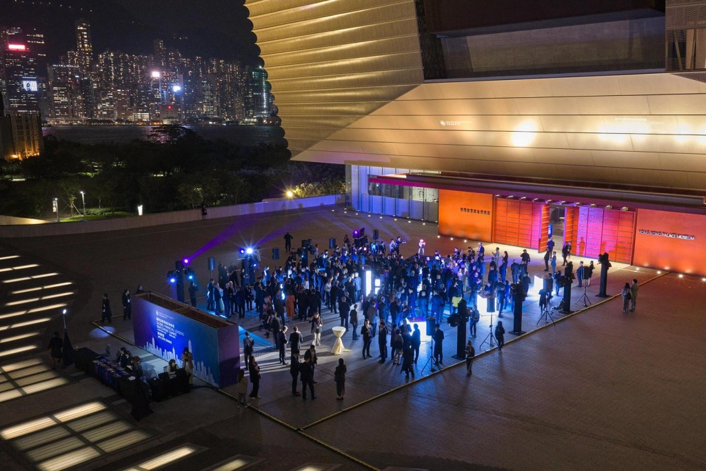 嘉賓出席在香港故宮文化博物館舉行的國際金融領袖投資峰會歡迎晚宴。