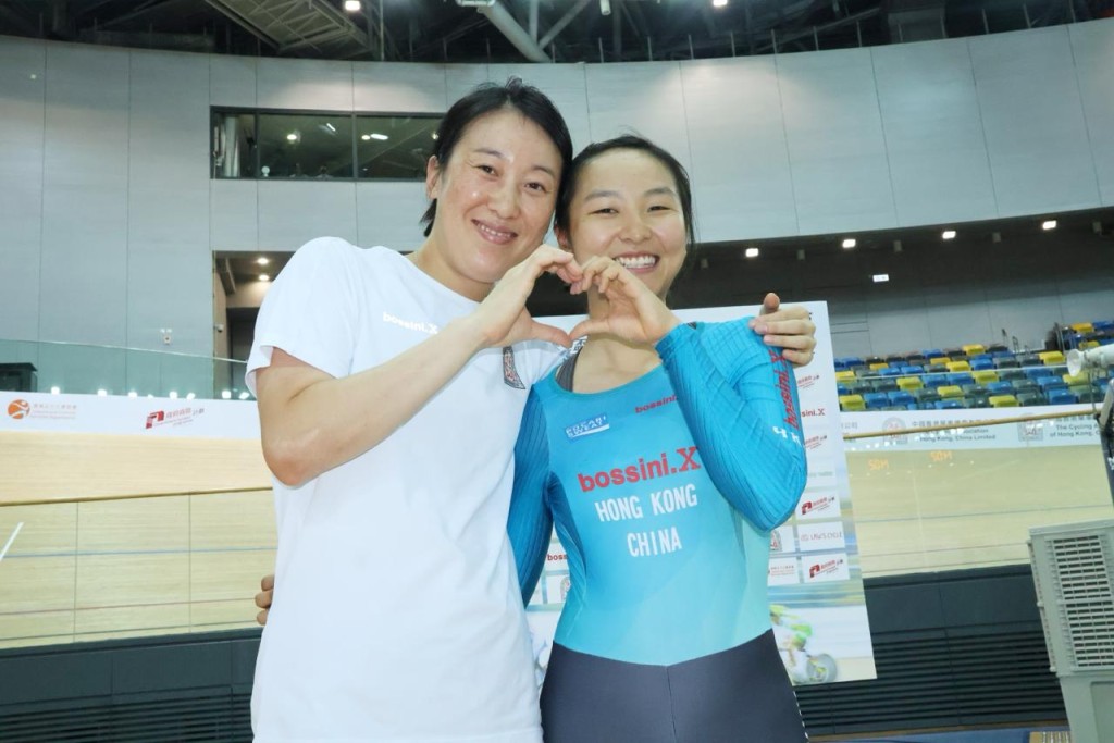 思穎跟楊倩玉情同姐妹。資料圖片 思穎跟楊倩玉情同姐妹。資料圖片