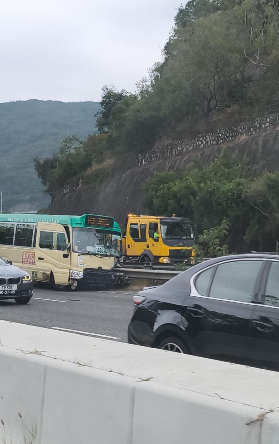 fb馬路的事 (即時交通資訊台)圖片  ​