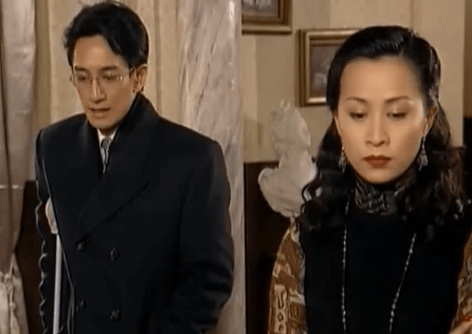 90年代吳啟華曾與劉嘉玲拍台劇《儂本多情》。​