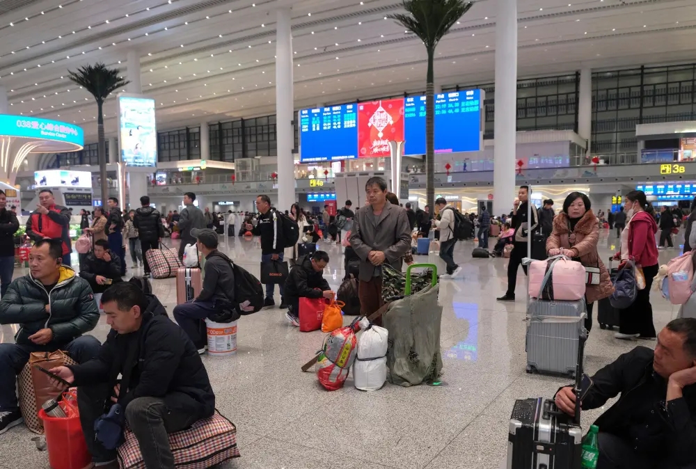 春運首日情況。 南方都市報