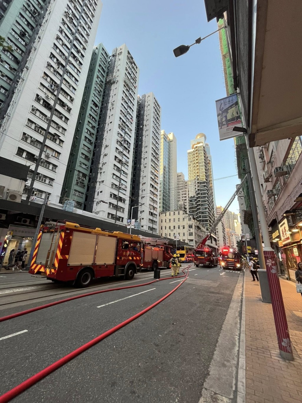 消防出動一條喉及兩隊煙帽隊。網上圖片 消防出動一條喉及兩隊煙帽隊。網上圖片