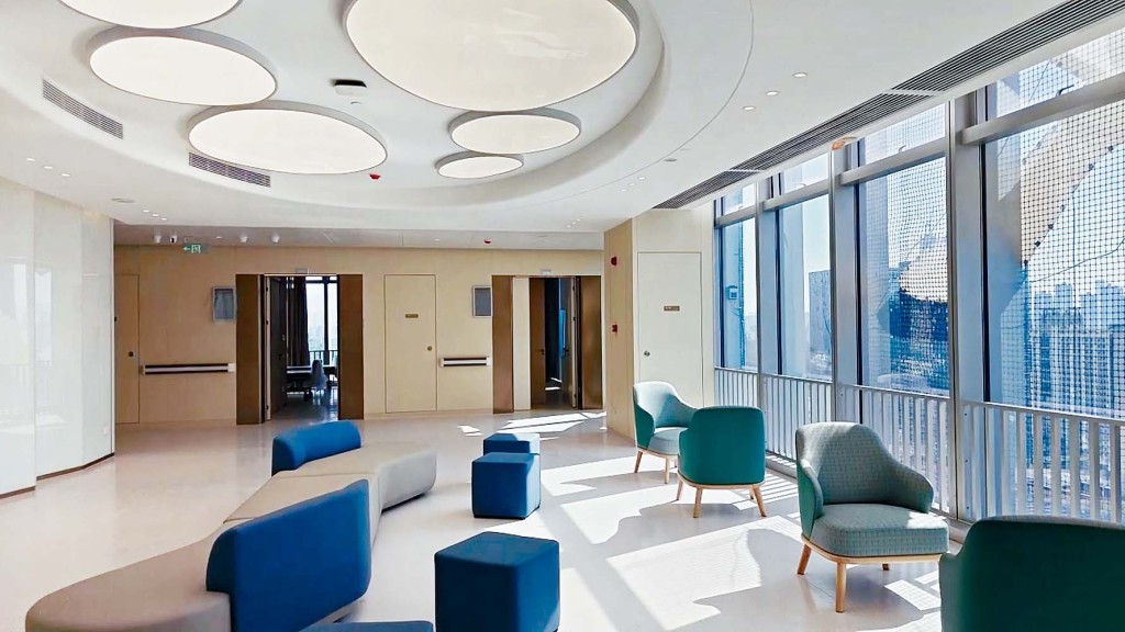 深圳中山婦產醫院環境優雅。