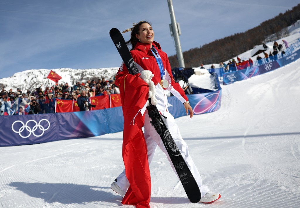 谷爱凌两届冬奥累积3金3银成最多金牌自由式滑雪选手。路透社