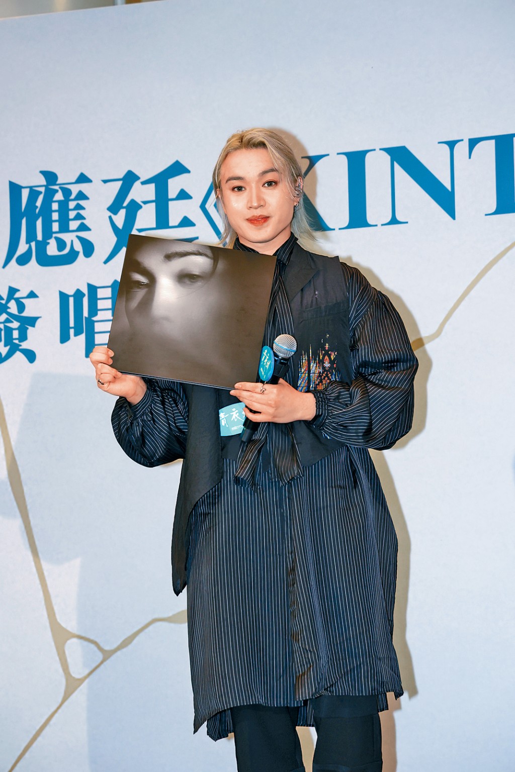 Jer昨日舉行專輯簽唱會。