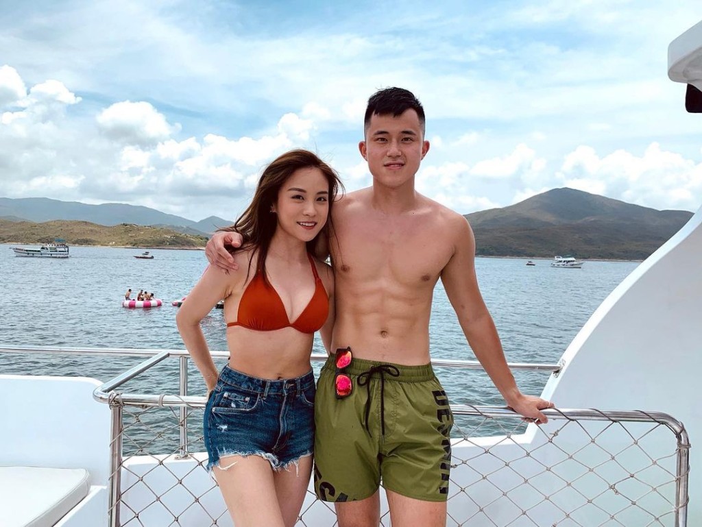 丘靜雯攬實爆肌男友。