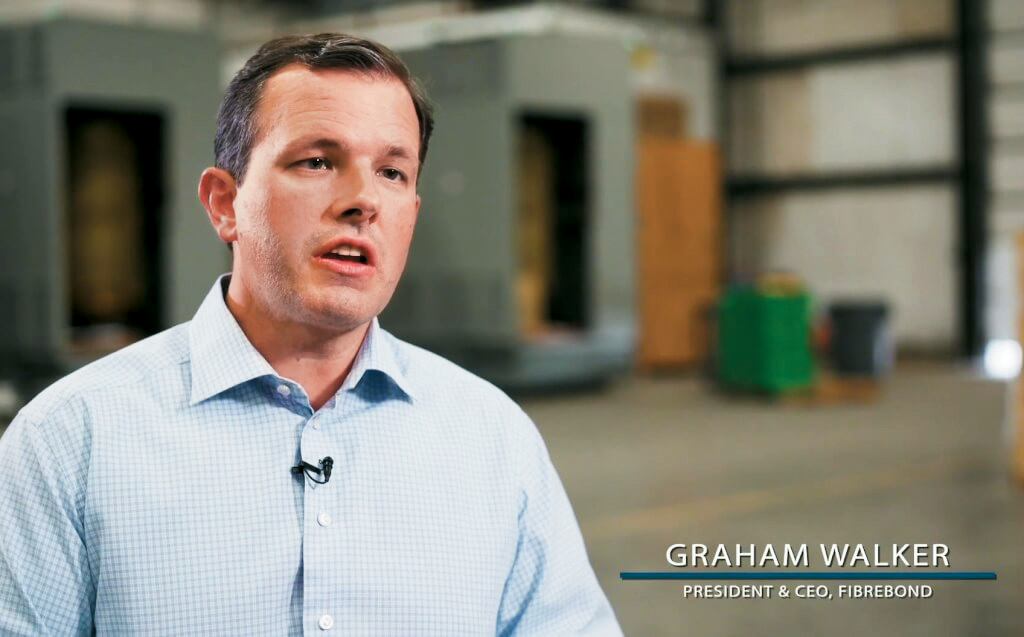 Fibrebond前行政总裁沃克。