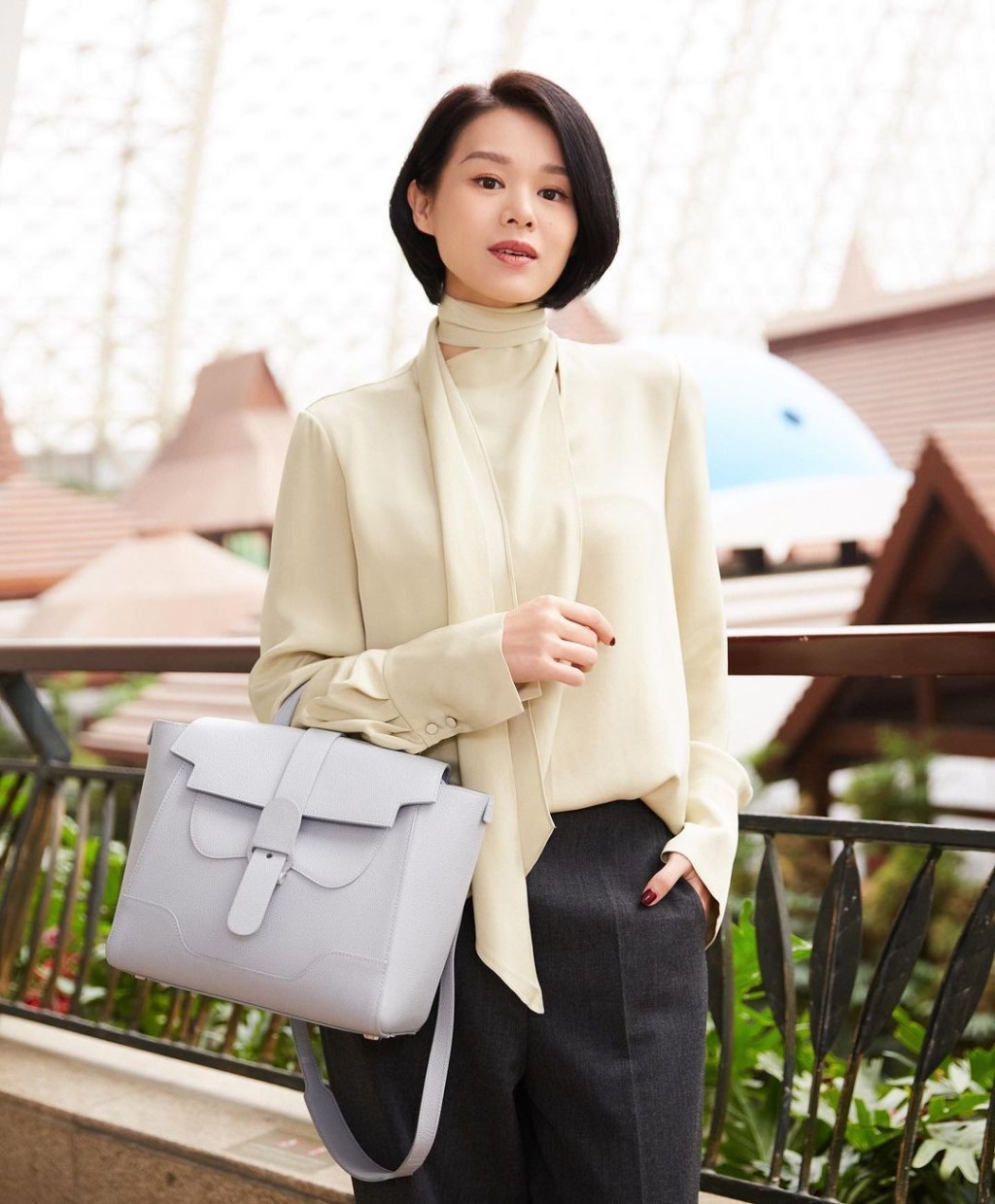 品牌有不少星級捧場客,胡杏兒是其一。