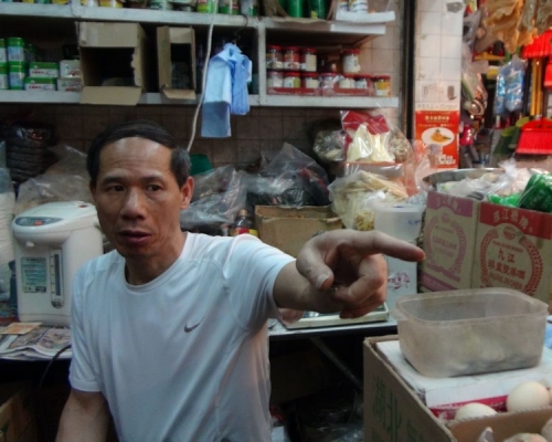 林先生證實一批價值約10萬元的海味乾貨不翼而飛，包括魚翅、花膠、元貝等。