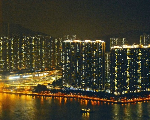 政府下月起按月發放電費補貼，為期一年。 資料圖片