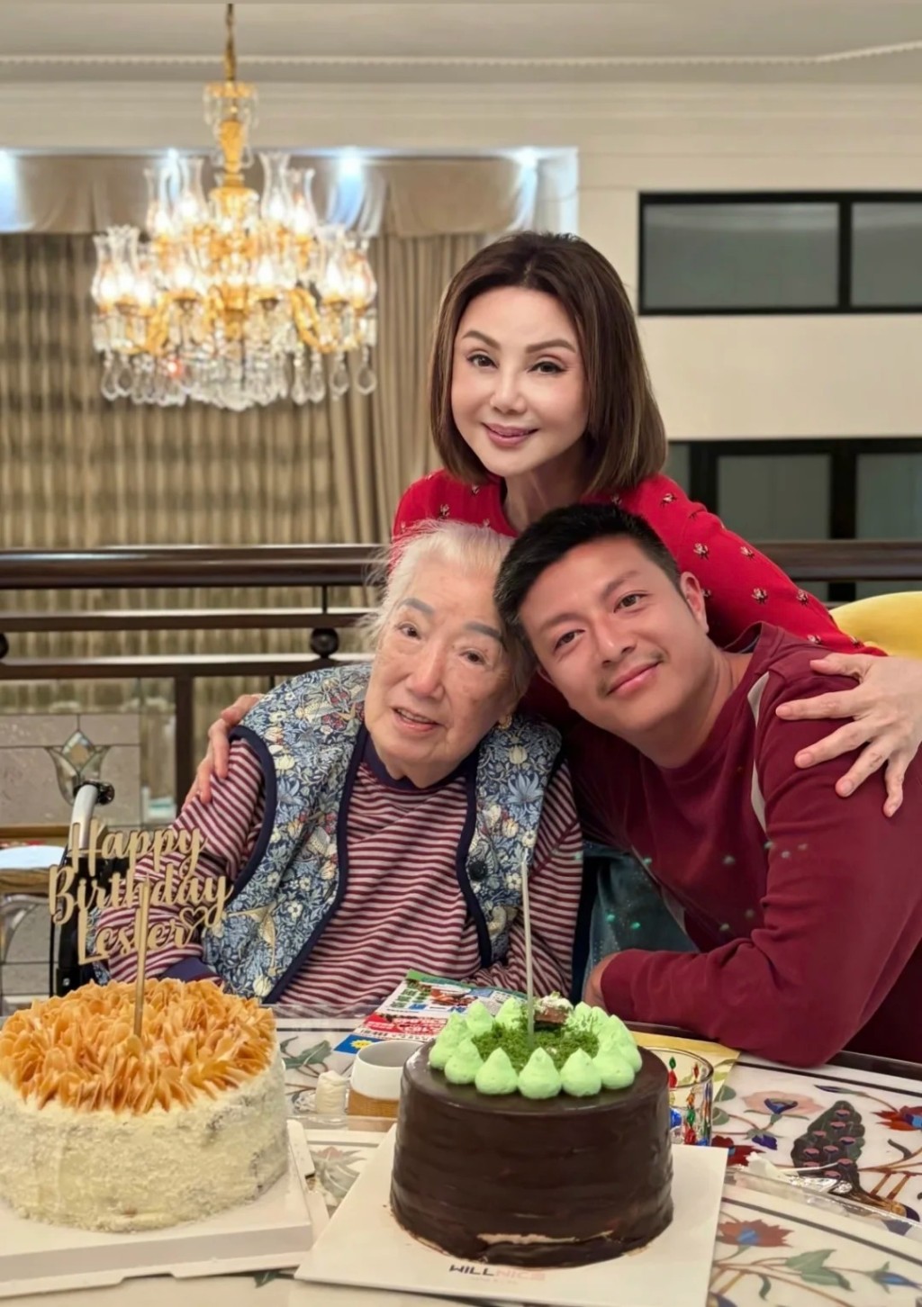 謝玲玲早前為長子林孝賢慶祝生日，前奶奶林余寶珠亦在場。