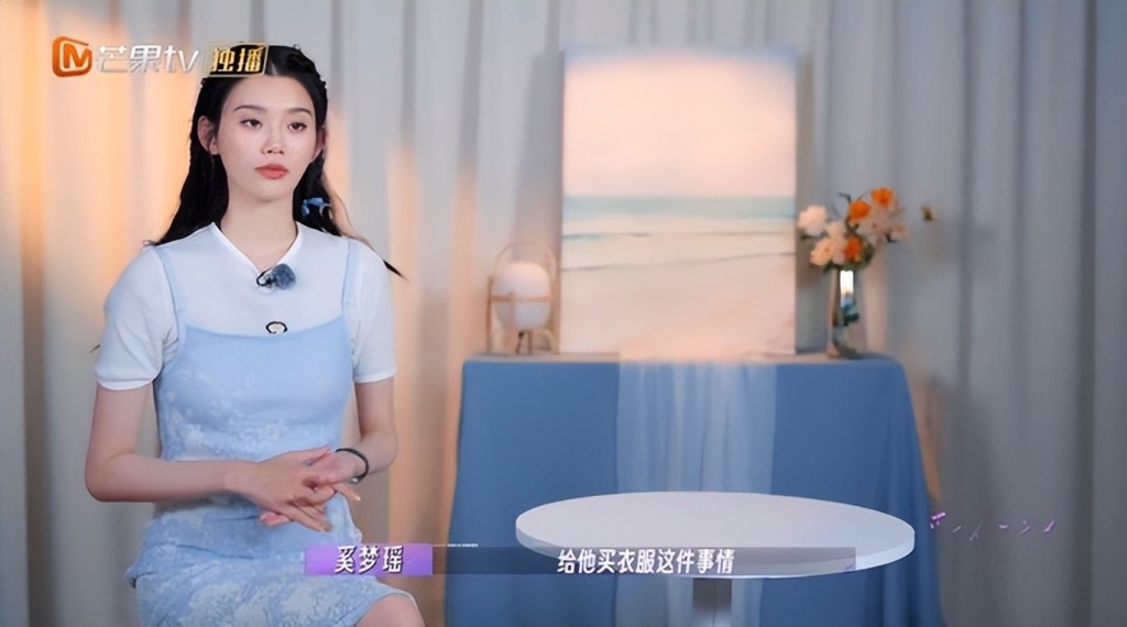 奚梦瑶曾在内地综艺节目《爱的修学旅行》带老公去行平民店。