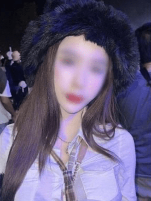 泰国知名网红兼女DJ  Nong Wan Jeab于22日被发现陈尸自家寓所内。