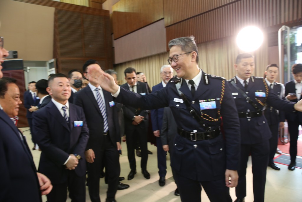 警務處處長蕭澤頤出席「寶石計劃10周年」慶祝典禮。劉漢權攝