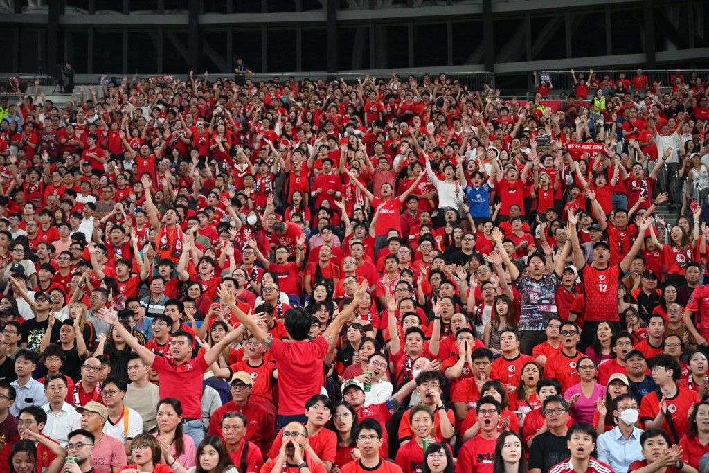 港隊將於11月13日友賽柬埔寨。 港隊將於11月13日友賽柬埔寨。