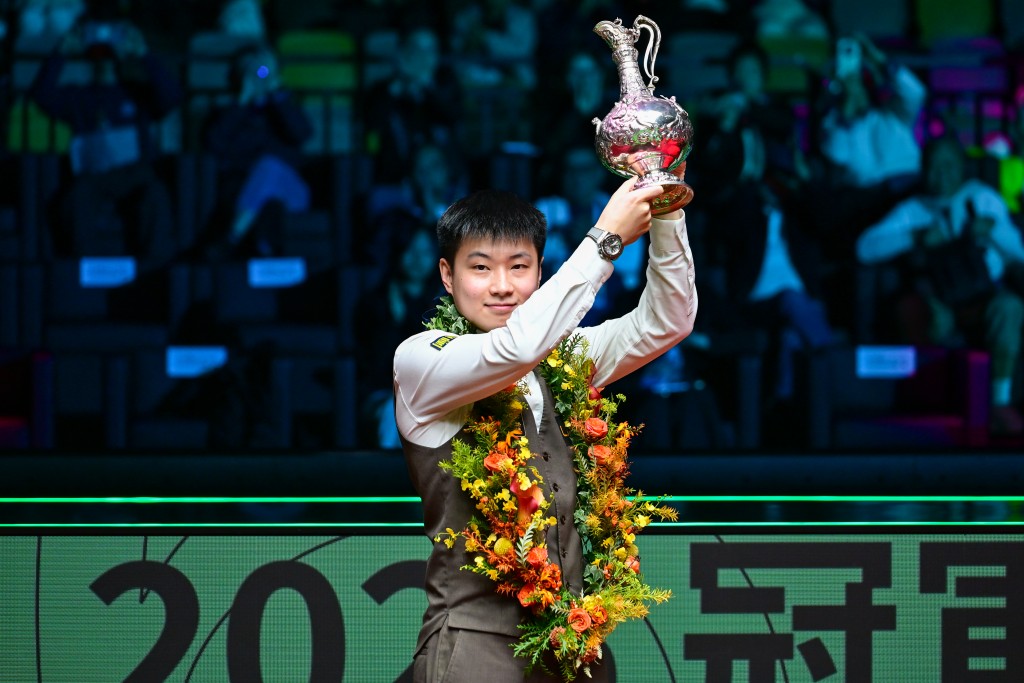 趙心童以10:6擊敗張安達首奪在香港的冠軍。攝影：魏國謙