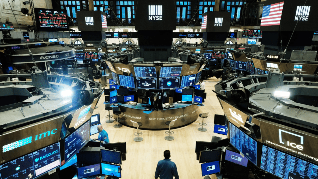 分析指，美股今輪上漲並非僅由和平樂觀情緒推動，企業業績勝預期等因素均為升市提供動力。