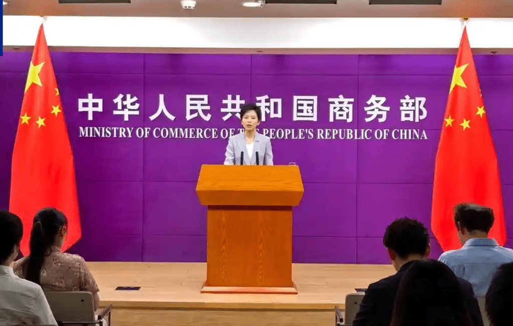 商務部新聞發言人何詠前。 商務部新聞發言人何詠前。