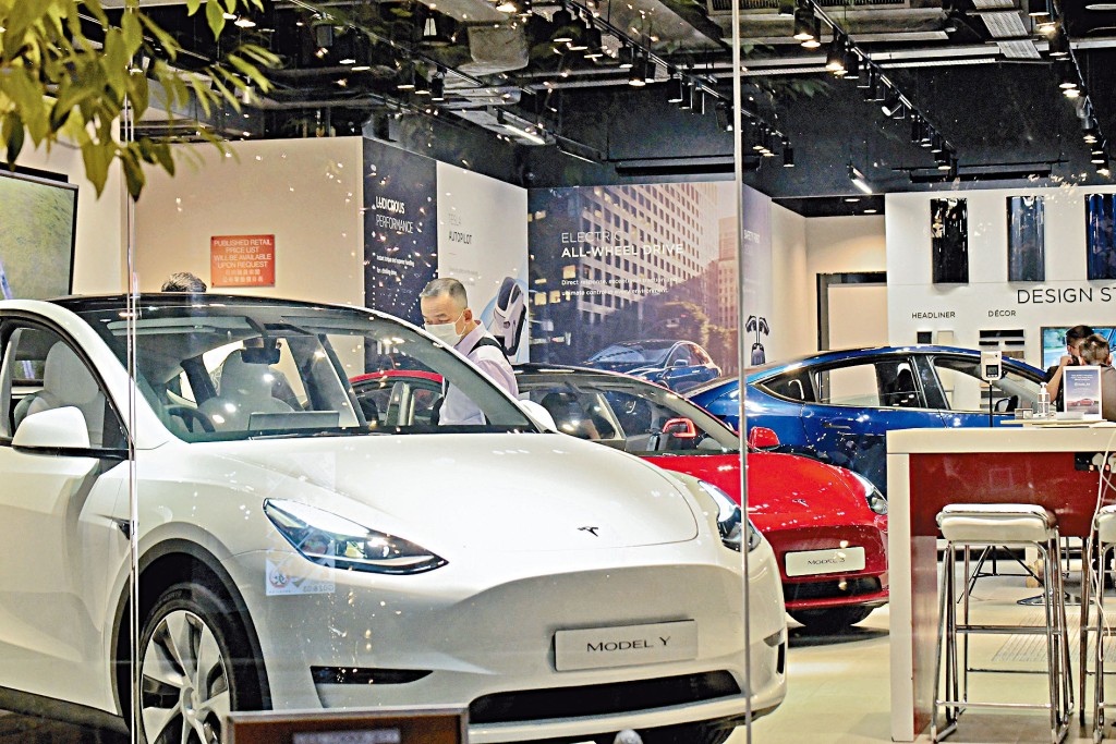 ●Tesla旗下Model 3及Model Y在8月份共交付1,439輛新車，相比於7月增長達三點五倍。
