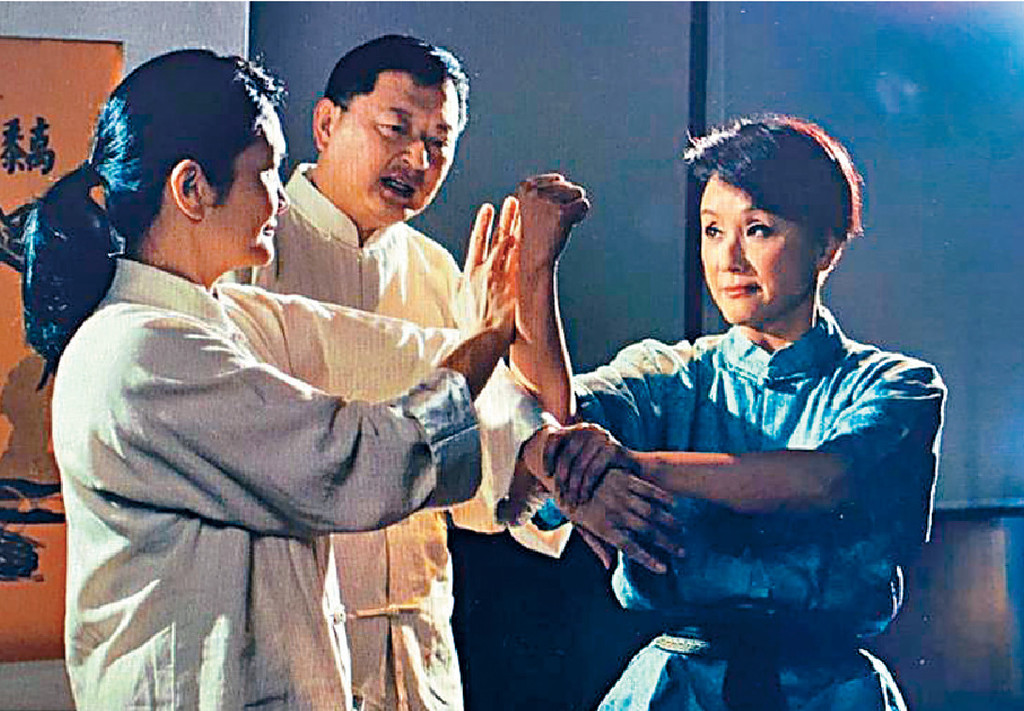 ■蓋鳴暉學詠春一點就通，獲張師傅及師母大讚悟性高。
