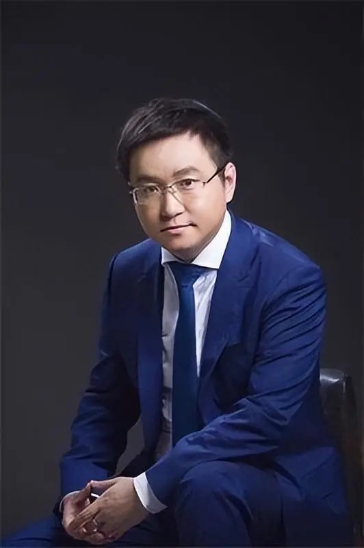 鬥魚CEO陳少杰被指失聯三周。