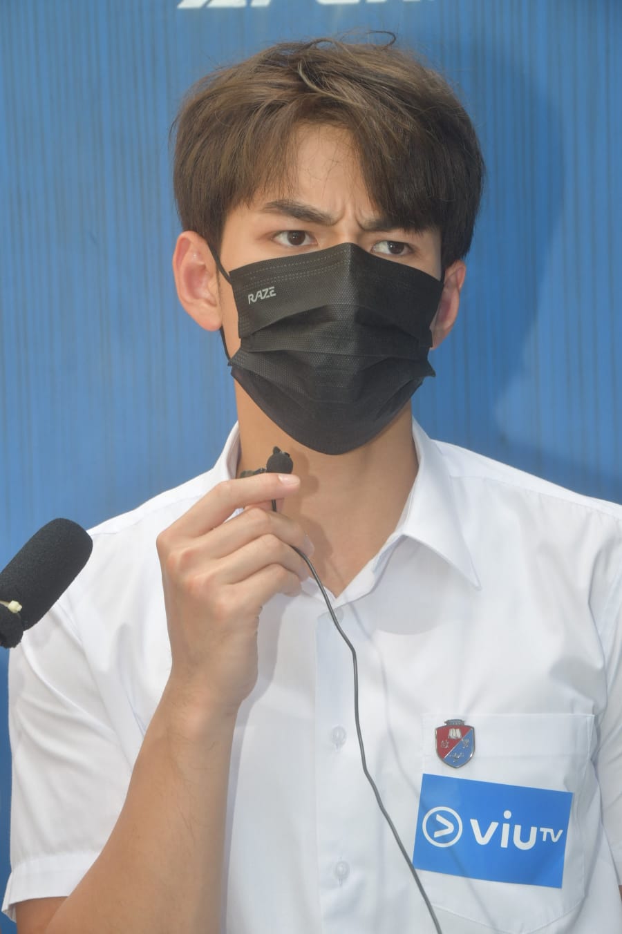 Jeffery游開蛙式所以要學游自由式。