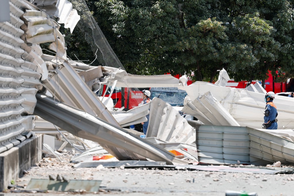 熊本發生7.1級強震後，當地Aeon Mall發生大爆炸。 路透社