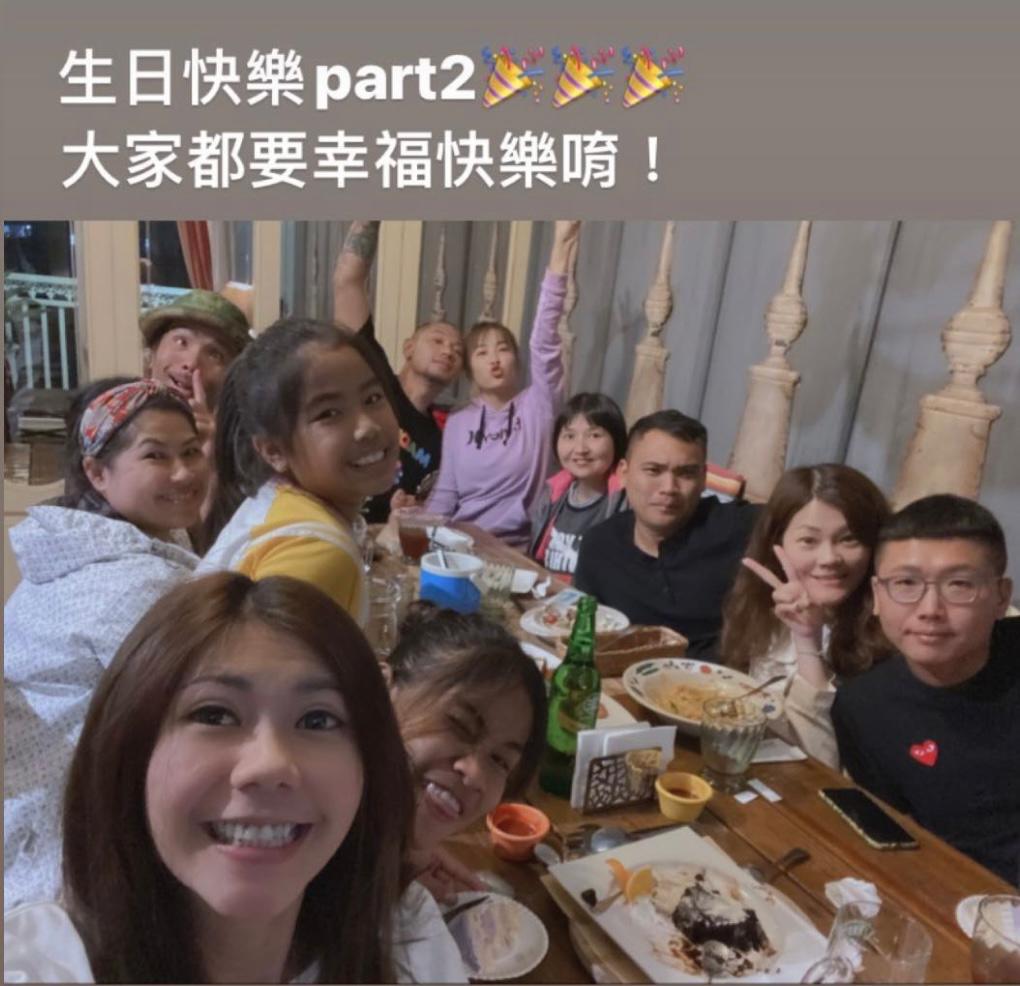 小嫻祝大家幸福快樂!