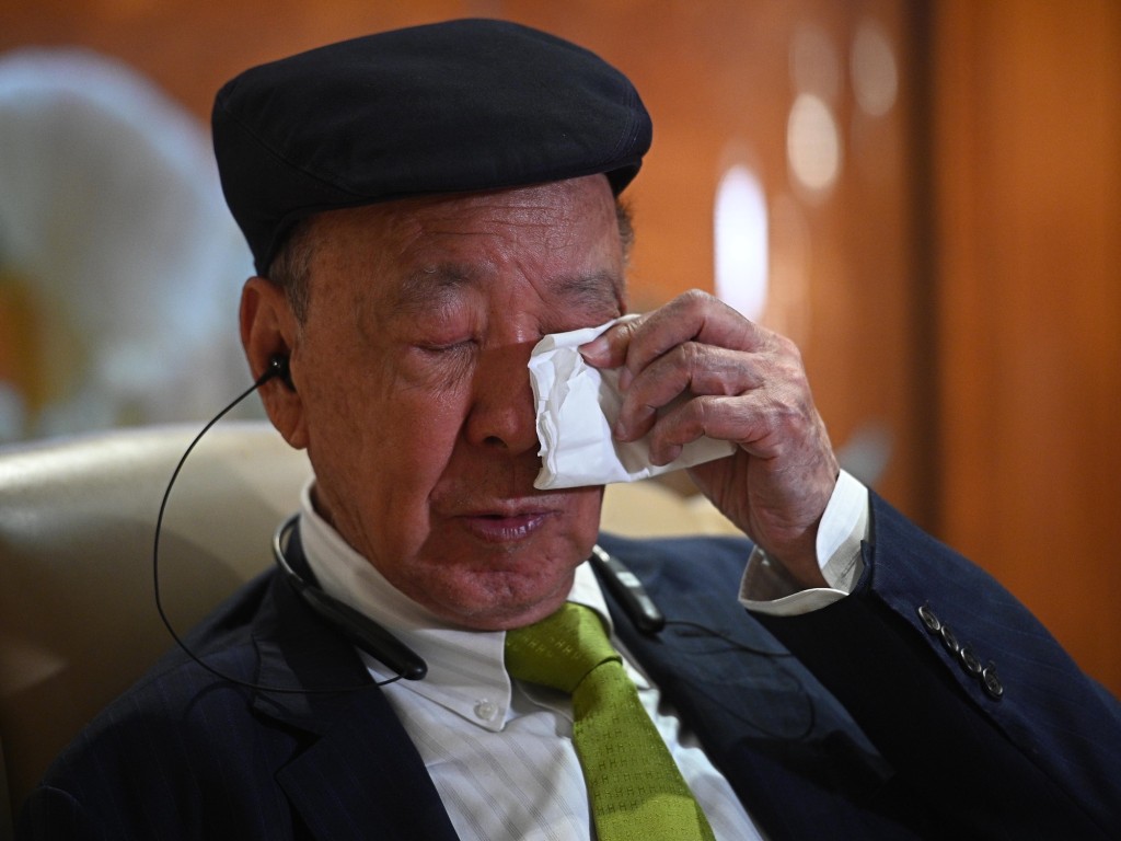 呂志和憶故人,不禁悲從中來。