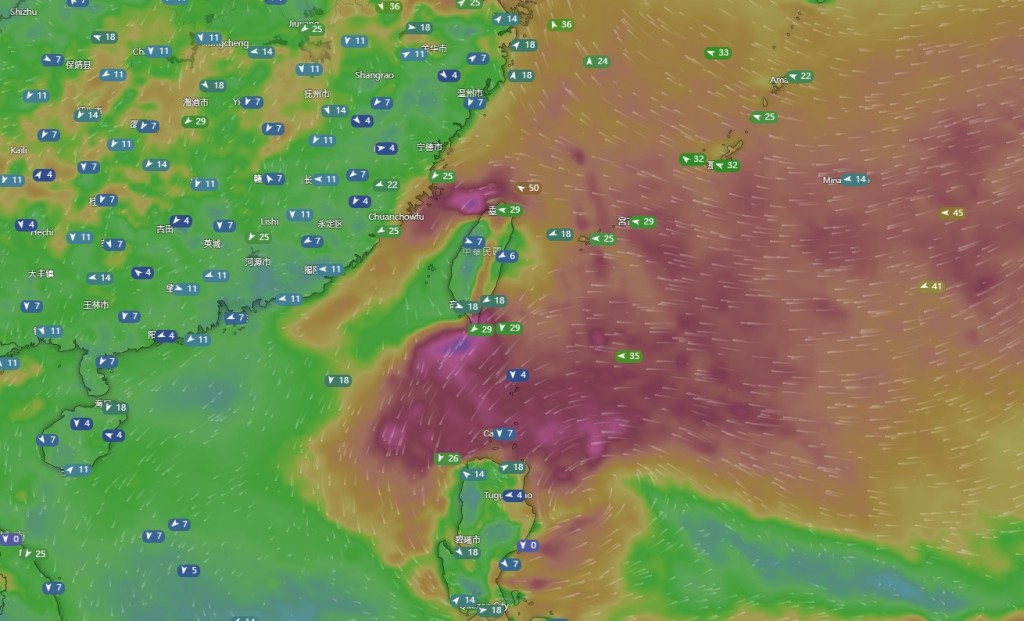 据欧洲中期天气预报中心（ECMWF）最新预测，该位于吕宋附近的热带气旋将于本周四（19日）最接近本港。