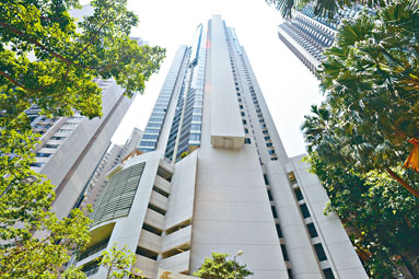 中半山地利根德閣單位，以約5700萬成交。