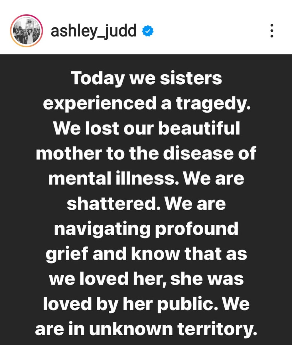 艾絲莉在社交網上載與姐姐的聯合聲明，宣布母親死訊。