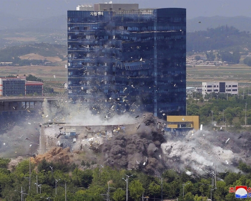 朝韩联络办公室被炸。AP