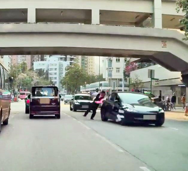 facebook截圖（資料來源：Cherry Lam＠facebook車cam L（香港群組））