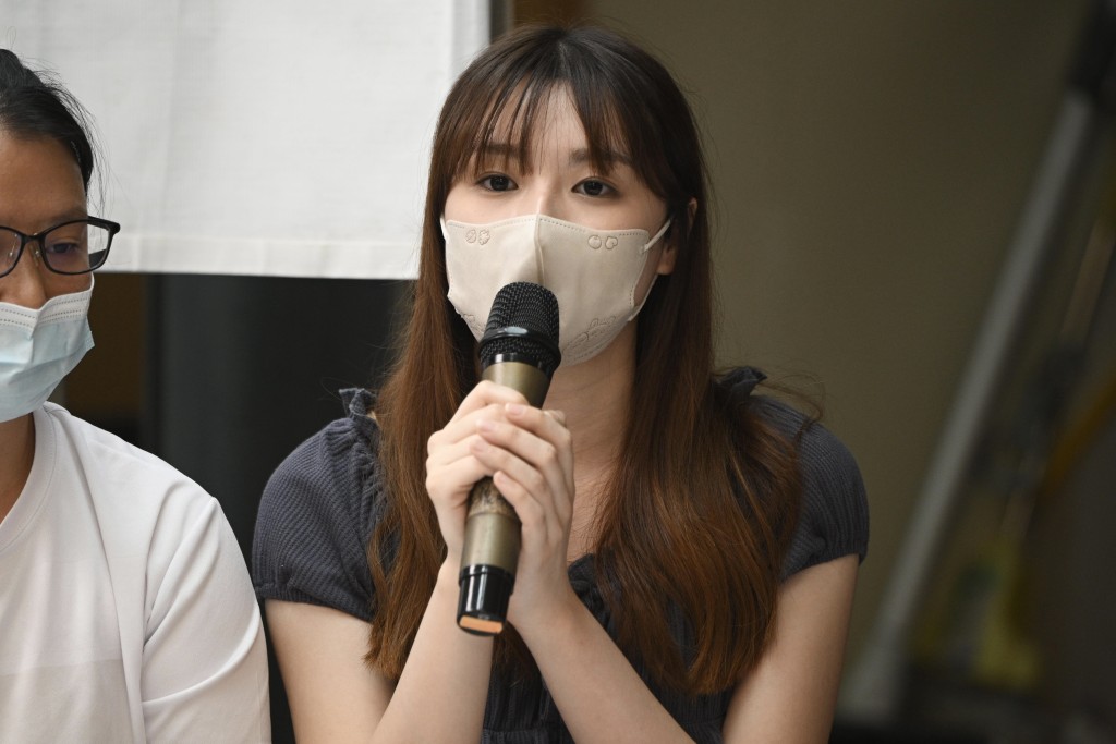 石小姐期望政府採取措施保障居民免受酷熱之苦。 石小姐期望政府採取措施保障居民免受酷熱之苦。
