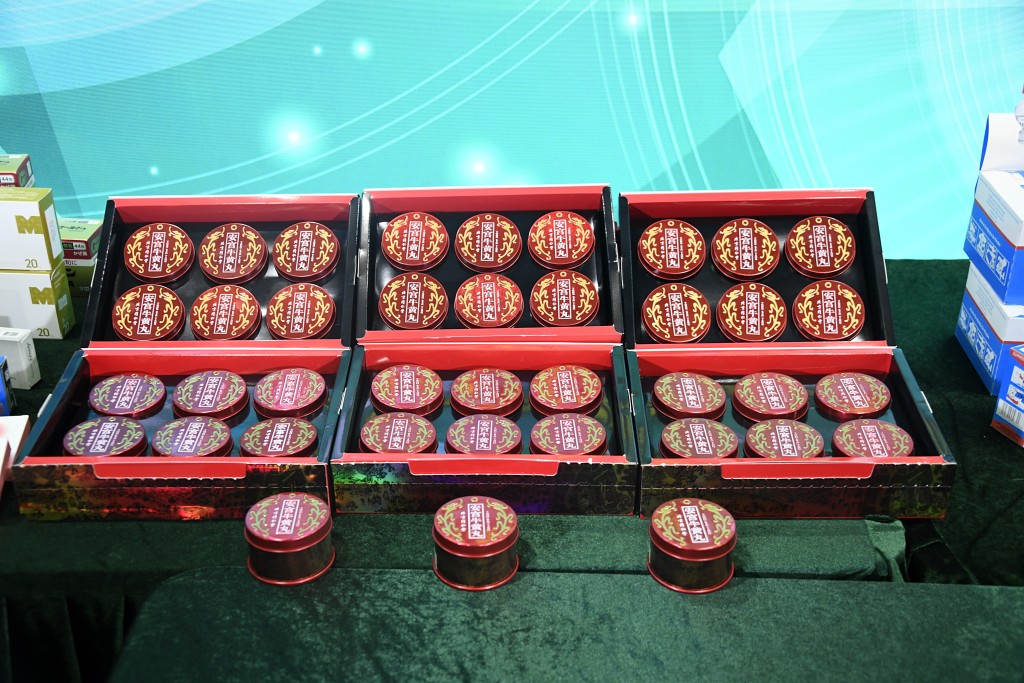 海關檢獲證物。楊偉亨攝 海關檢獲證物。楊偉亨攝
