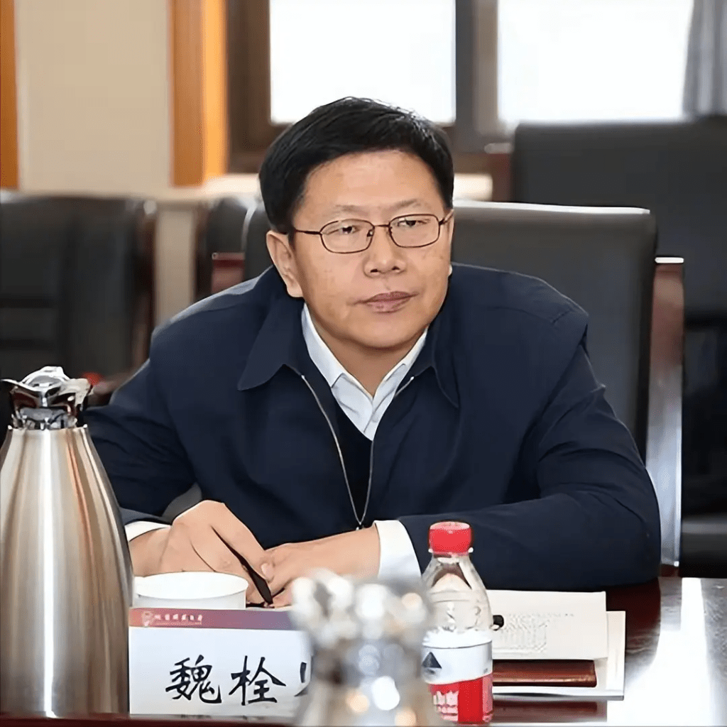 前包鋼集團董事長魏栓師。 前包鋼集團董事長魏栓師。