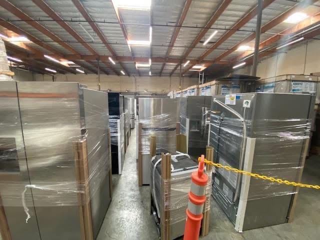 南加州破货运盗窃集团检获雪柜。 LASD