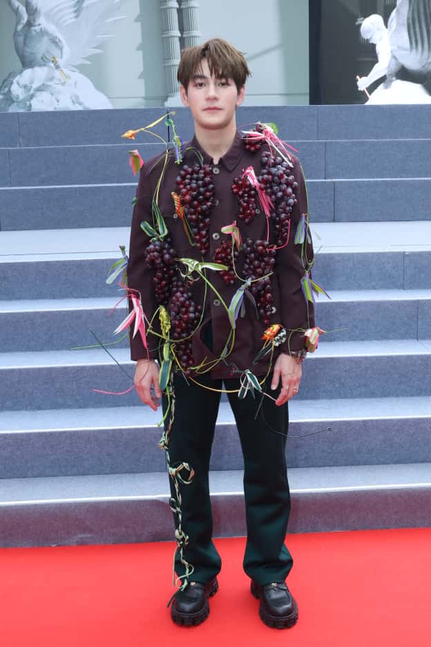 魏浚笙明言獎項方面信心不大,他今年主力拍電影,歌曲只推出了兩首半。 魏浚笙明言獎項方面信心不大,他今年主力拍電影,歌曲只推出了兩首半。
