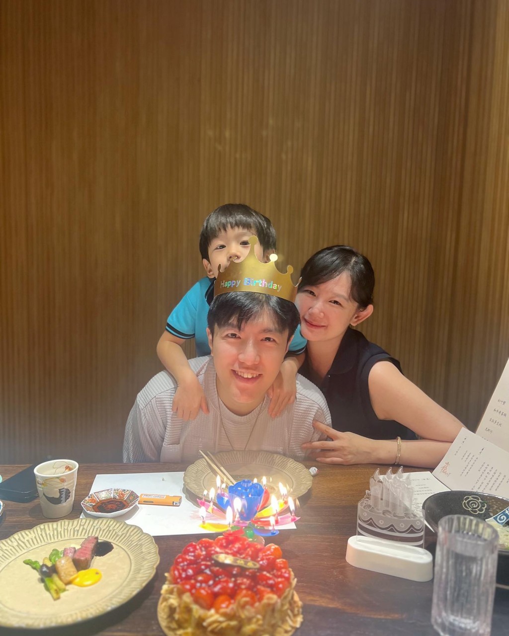 趙浚承被稱為譚詠麟愛將。 趙浚承被稱為譚詠麟愛將。