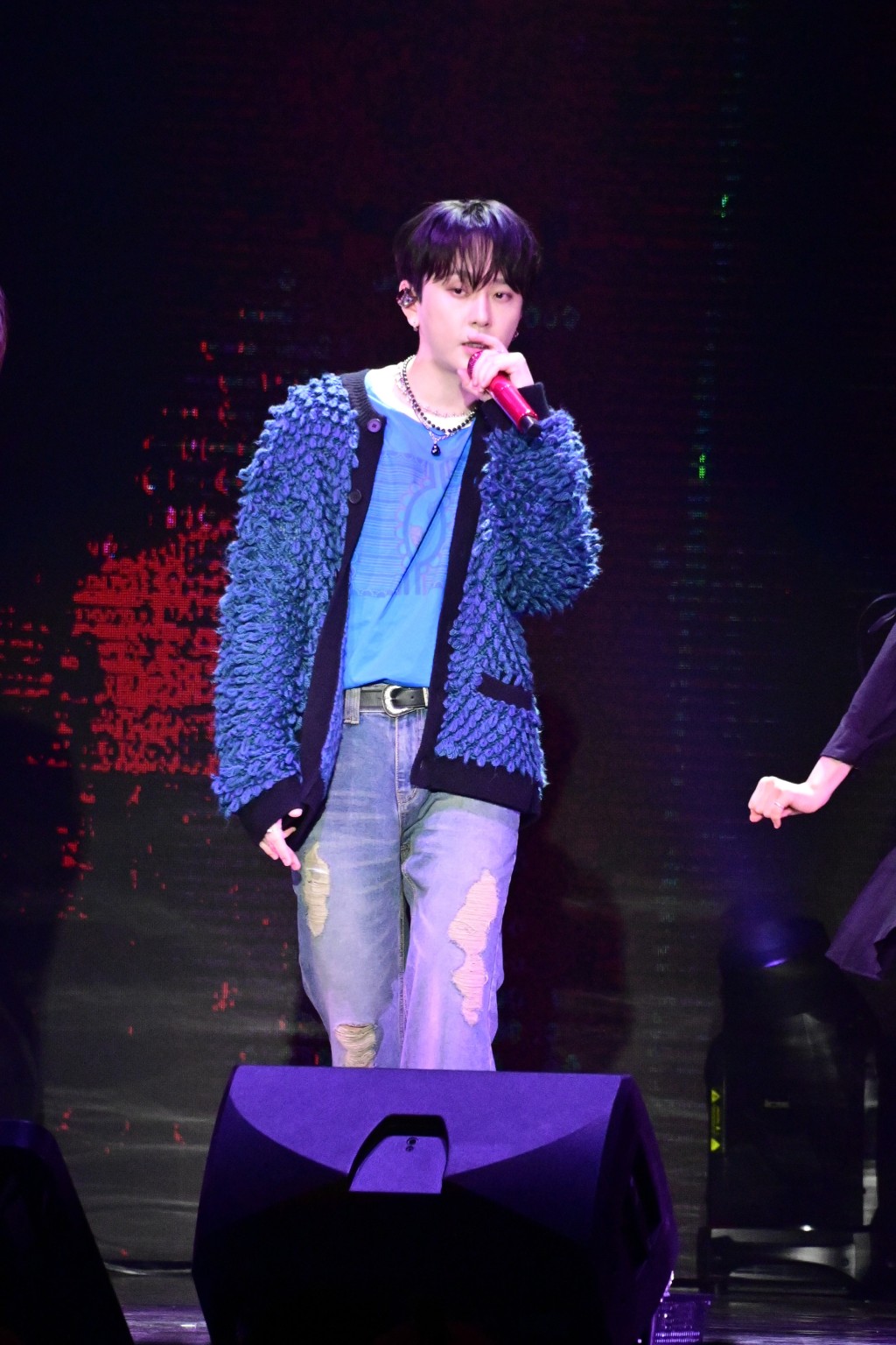 韓國男團Highlight前成員龍俊亨昨晚（3日）於旺角麥花臣場館舉行演唱會。