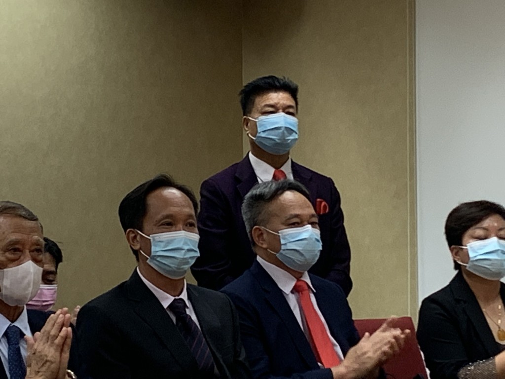 元朗区议会当然议员文美桂(中间后排位置)于12月9日离世。