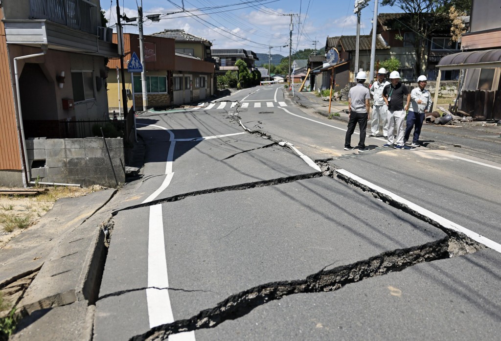 日本熊本大地震，对当地造成严重破坏。美联社