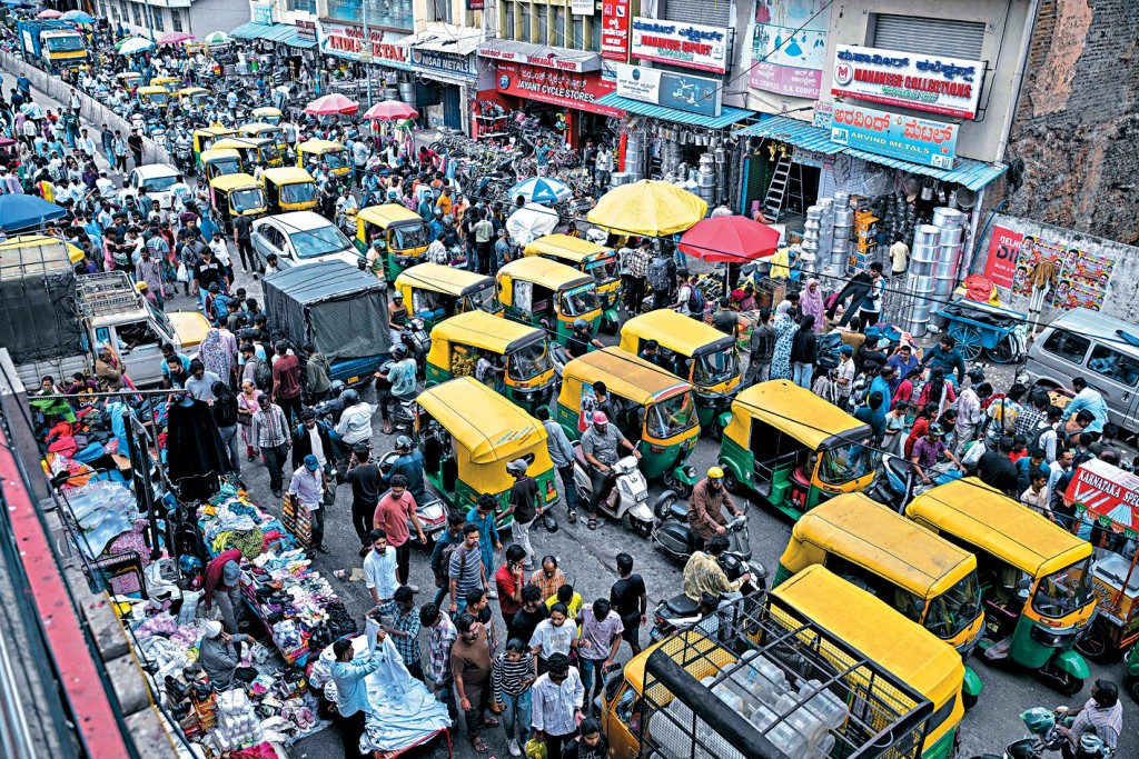 印度矽谷」班加羅爾的熱鬧市集。
