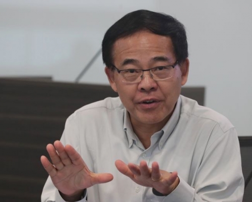 新加坡杜克—國大醫學院(Duke-NUS)新興傳播病中心主任Wang Linfa教授,以免病檢測發現了隱形帶菌者的傳播途徑。圖片來源:新加坡杜克—國大醫學院網站